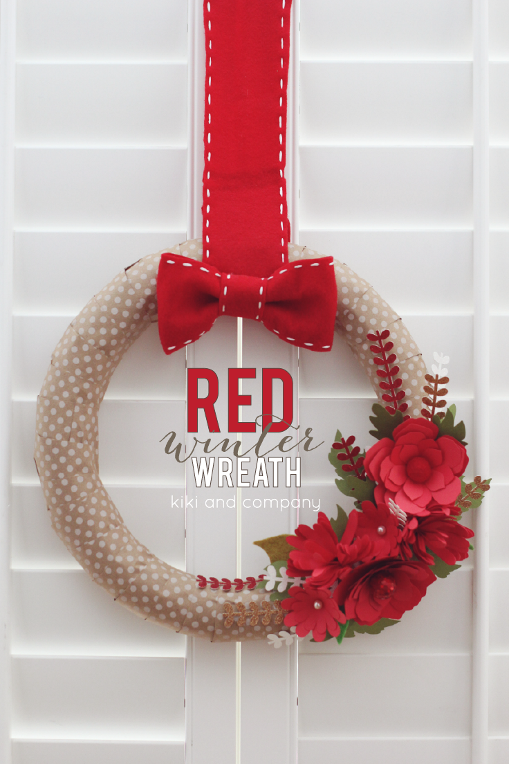 Red-Winter-Wreath