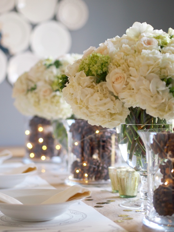 Simple-Pine-Cons-and-Hydrangea-Decor