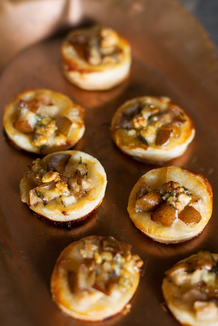 Blue-Cheese-and-Pear-Puff-Pastry-Bites