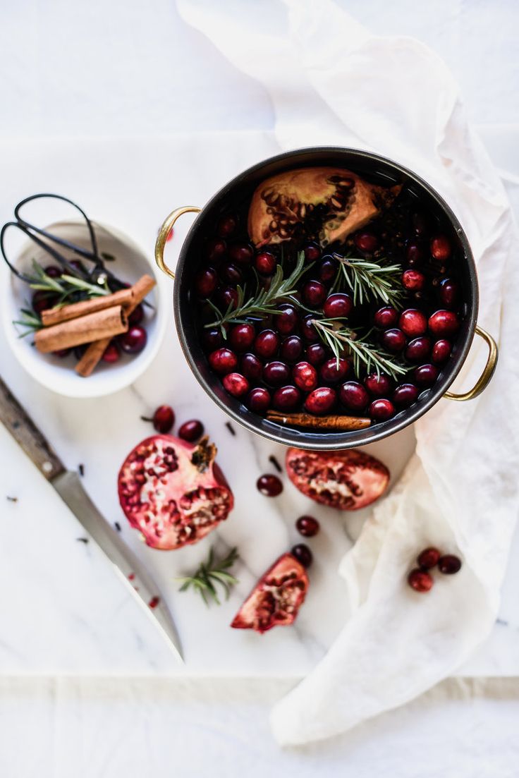 Pomegranates-and-Cranberries-Potpourri