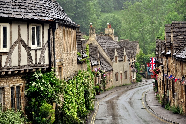 Castle-Combe