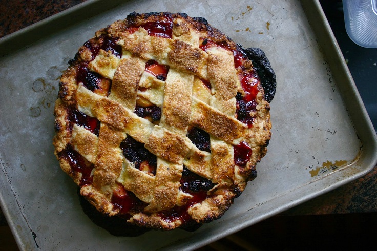 Peach-Blackberry-Pie