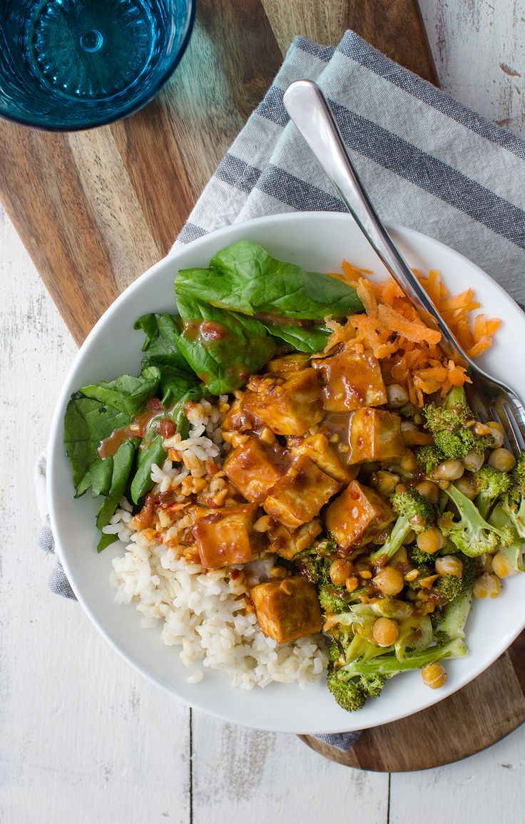 Peanut-Tofu-Buddha-Bowl