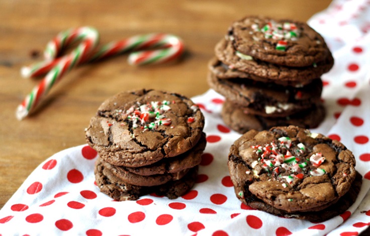 Chocolate-Candy-Cane-Cookies