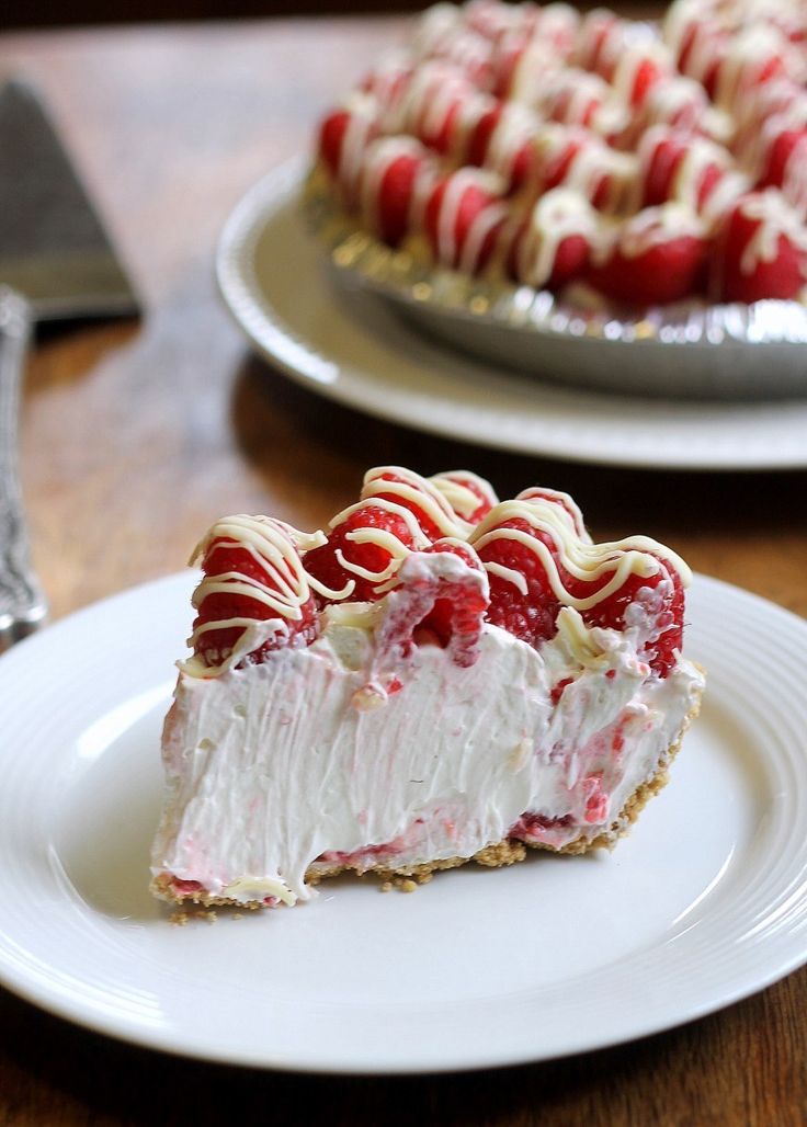 Raspberry-White-Chocolate-Cheesecake-Pie