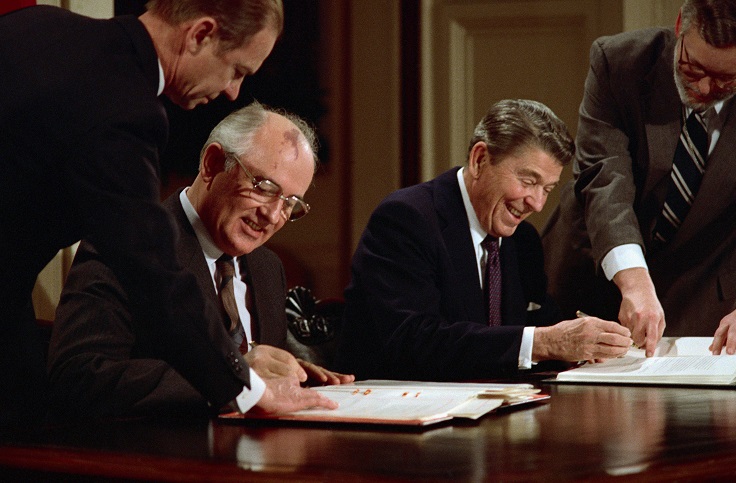 Reagan-and-Gorbachev
