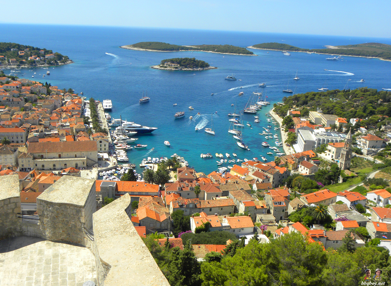 hvar-town