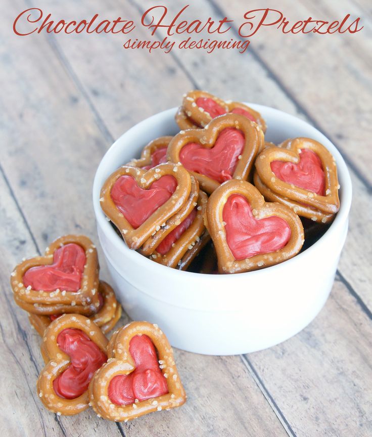 Chocolate-Heart-Pretzels