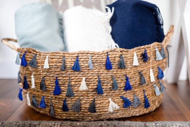 Tassel-Basket