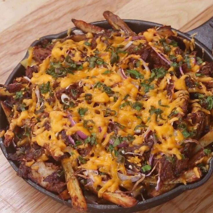 BBQ-Pulled-Pork-Fries