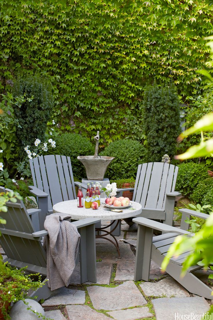 Parisian-Patio