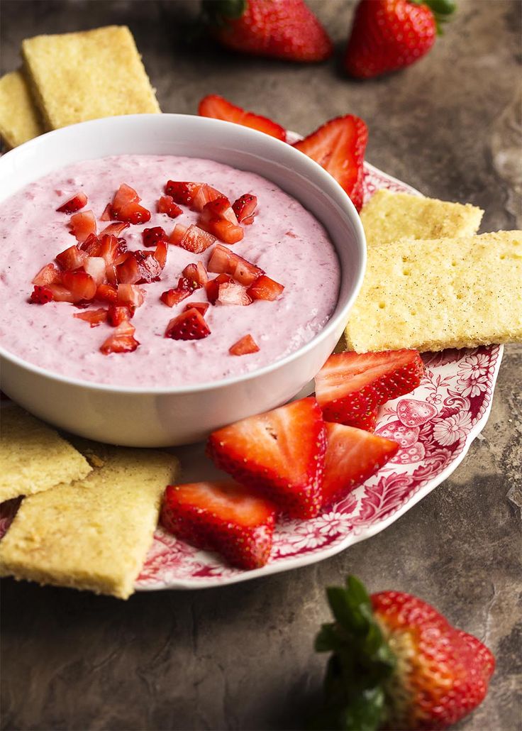 Strawberry-Shortcake-Dip