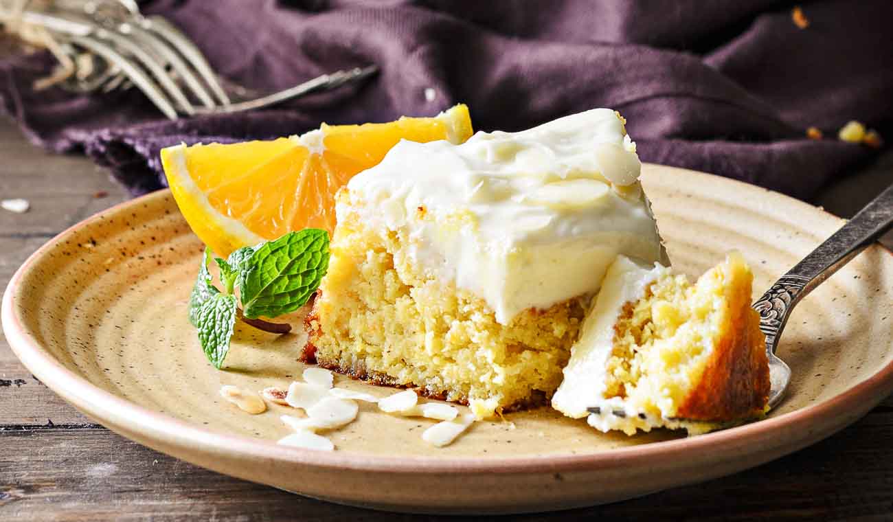 Orange-Cake-With-Cream-Cheese-Frosting