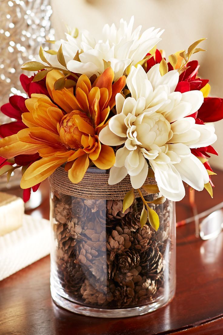 Pinecone-Filled-Vase