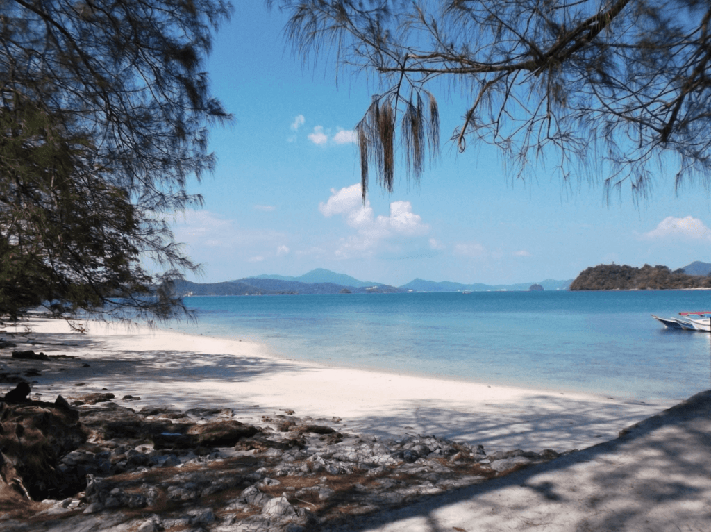 beach-langkawi-malaysia-1024x766