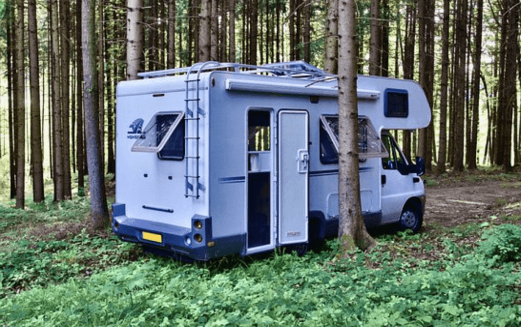 camper-1024x644