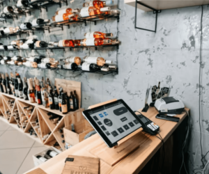 Top 4 Tips On How To Start Your Own Mobile Bar Business
