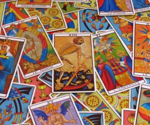 Top 7 Tarot Myths To Dispel