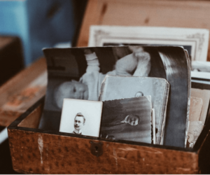 Top 6 Ways to Keep a Memory of a Late Family Member At Your Home