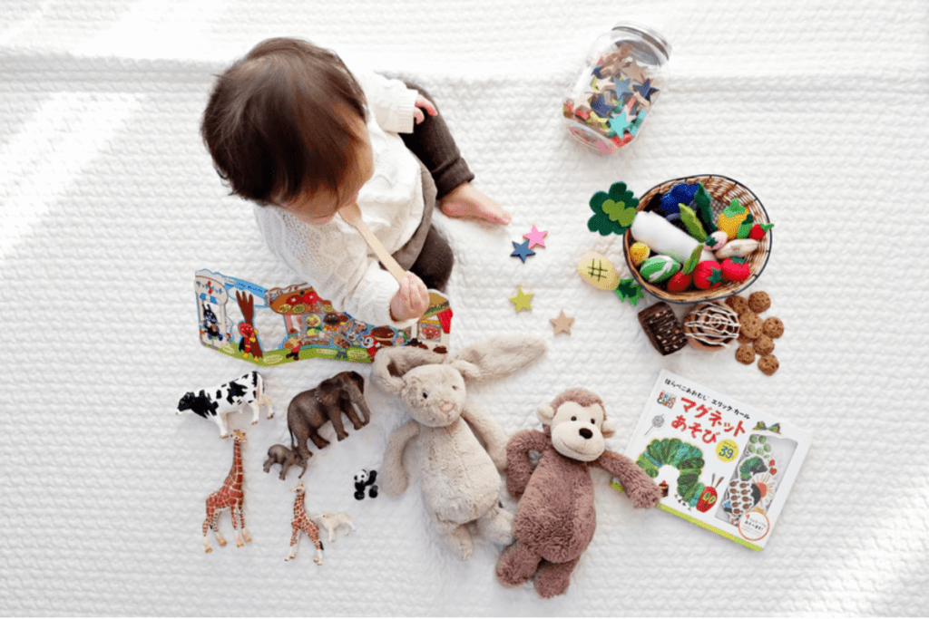 baby-playing-1024x683