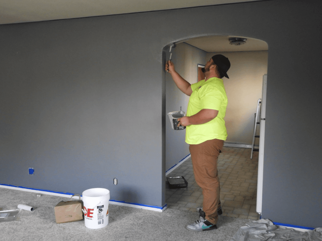 paint-house-1024x767 paint-house-1024x767