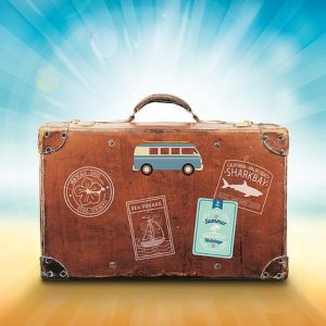 luggage-gd3c22ae23_640-300x300