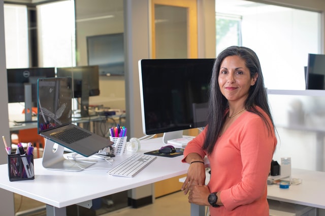 women working at start up