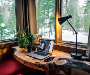 Top 8 Ways To Make Your Home Office More Inviting