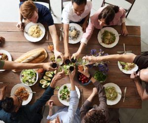 The Stress-Free Guide To Planning And Preparing A Dinner Party