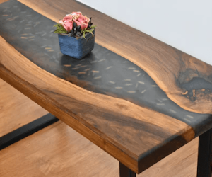 7 Tips To Follow When Making Epoxy-Coated Tables