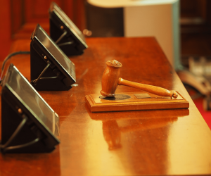 6 Top Tips For Choosing The Right Criminal Defense Attorney