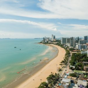 ryutaro-uozumi-QayxhLotMvM-unsplash-300x300