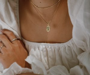 How Can Jewellery Elevate Your Confidence?