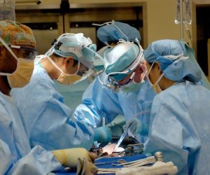 Top 6 Factors To Consider When Choosing A Surgeon