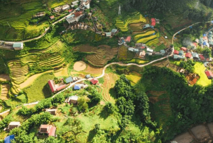 Sapa-Majestic-Mountains-and-Hill-Tribes Sapa-Majestic-Mountains-and-Hill-Tribes