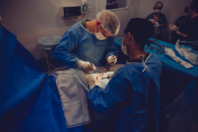 Celebrites with a Stoma Bag