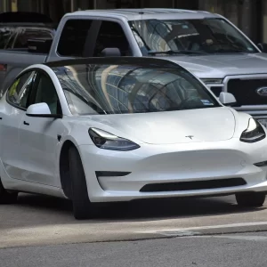 tesla-7584958_1280-300x300 tesla-7584958_1280-300x300