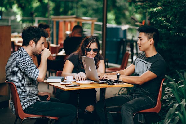 The Top 7 Essential Elements for a Strong Business Kickoff Strategy