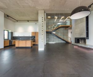 Tile and Stone Flooring: Durability and Elegance for Your Home Renovation
