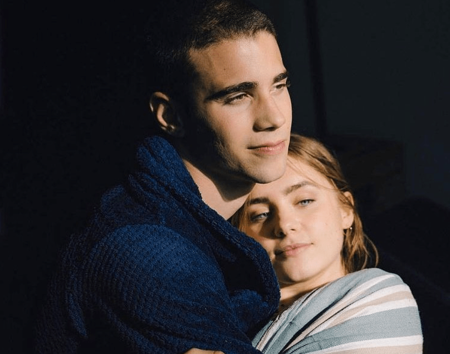 Julio Peña And Clara Galle Relationship