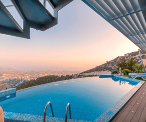 The Ultimate Pool Maintenance Checklist for Homeowners