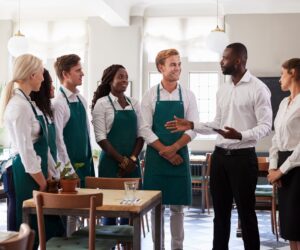 8 Surprising Ways POS Technology Transforms the Dining Experience