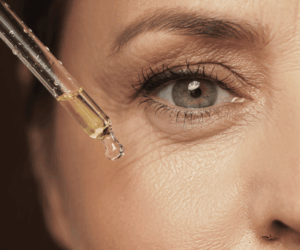 How to Use Castor Oil for Eyes Safely: Everything You Need to Know