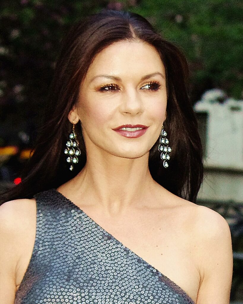 Catherine-Zeta-Jones-819x1024
