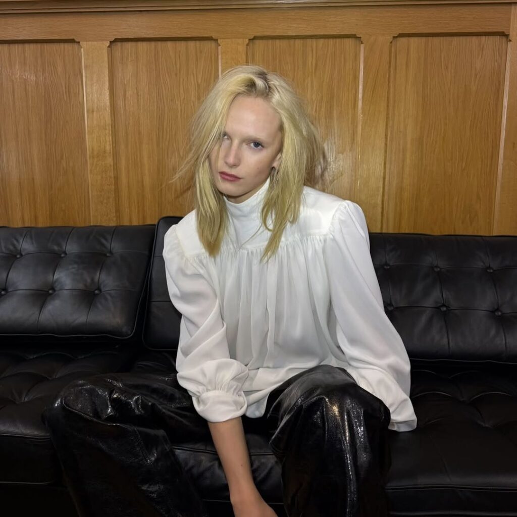 Alex-Consani-1024x1024 Alex-Consani-1024x1024