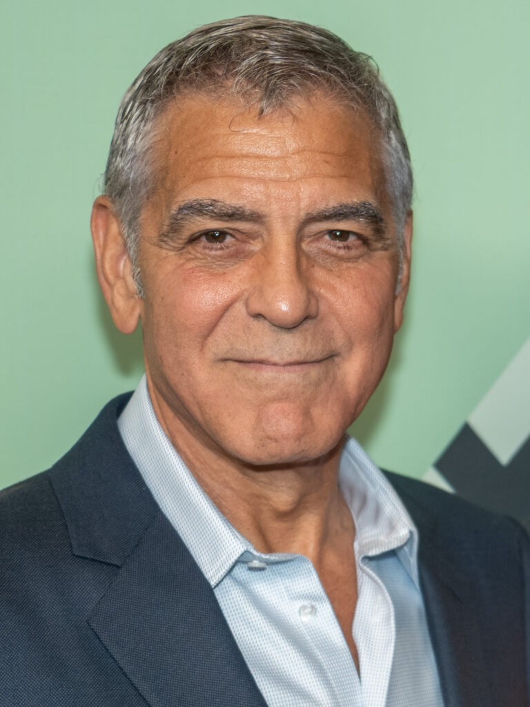 George-Clooney-768x1024