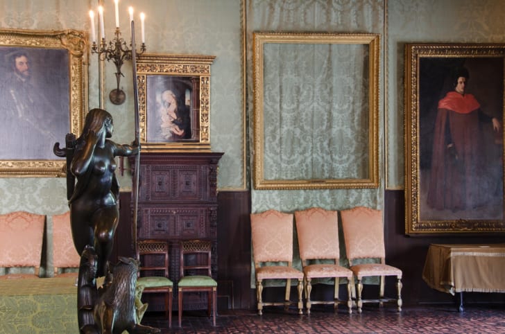 The-Isabella-Stewart-Gardner-Museum-Robbers The-Isabella-Stewart-Gardner-Museum-Robbers