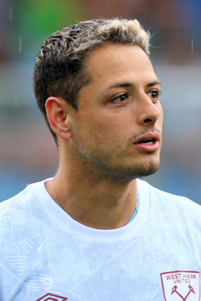 Javier-Chicharito-Hernandez-footballs-fearless-forward-683x1024
