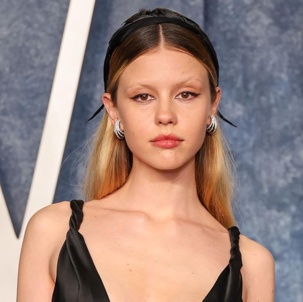 Mia-Goth Mia-Goth