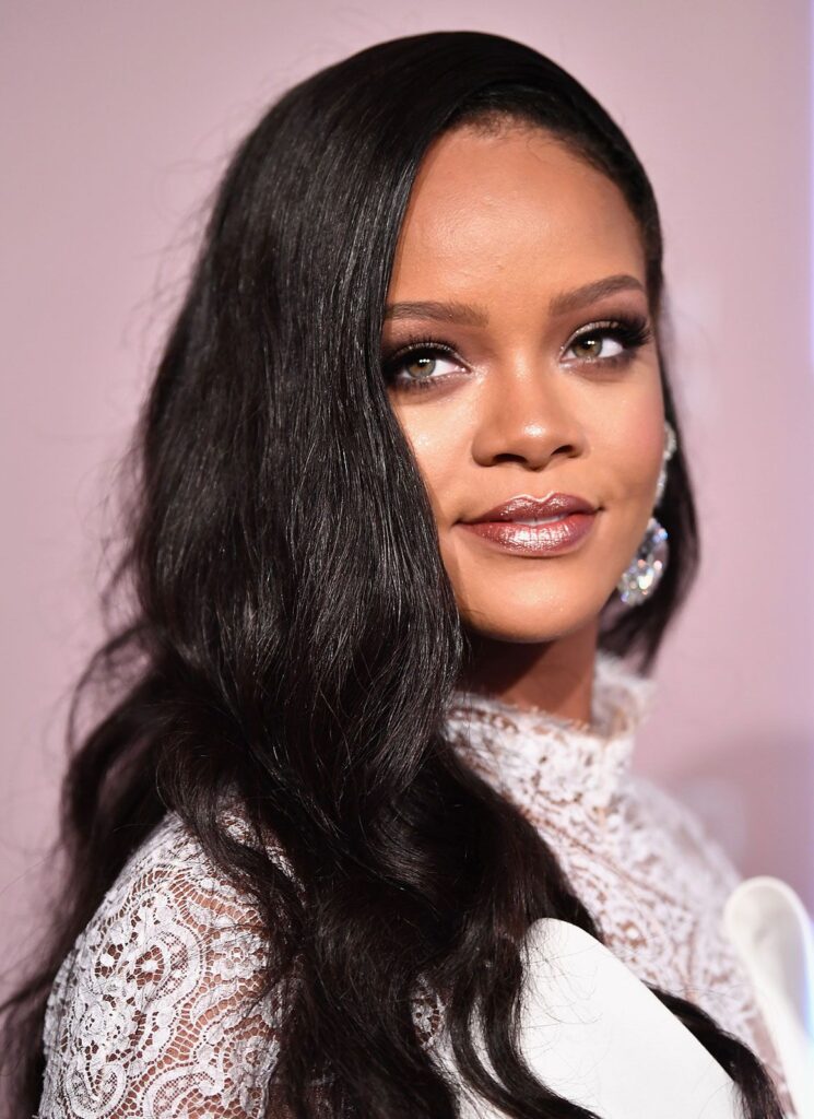 Rihanna-745x1024 Rihanna-745x1024